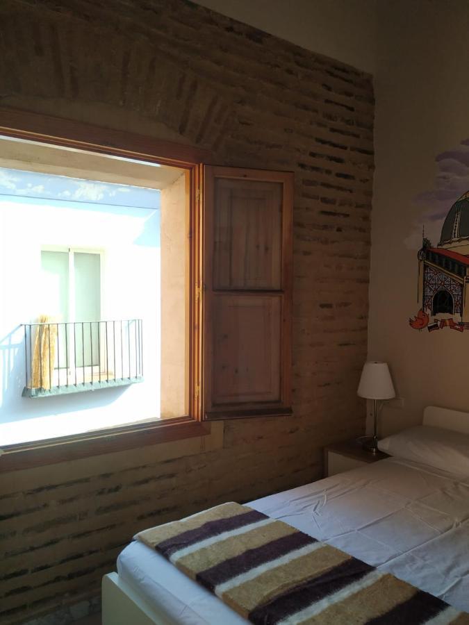 Apartamentos Con Encanto En Pleno Casco Antiguo Ron Valenciayole 外观 照片